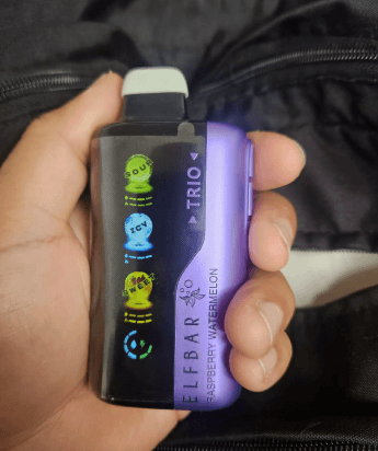 pod descartavel ELFBAR TRIO 40000-3 (1) Pod Descartável ELFBAR TRIO 40000 com 40.000 puffs, sabor consistente e longa duração. Compre agora com entrega rápida e garantia de procedência.